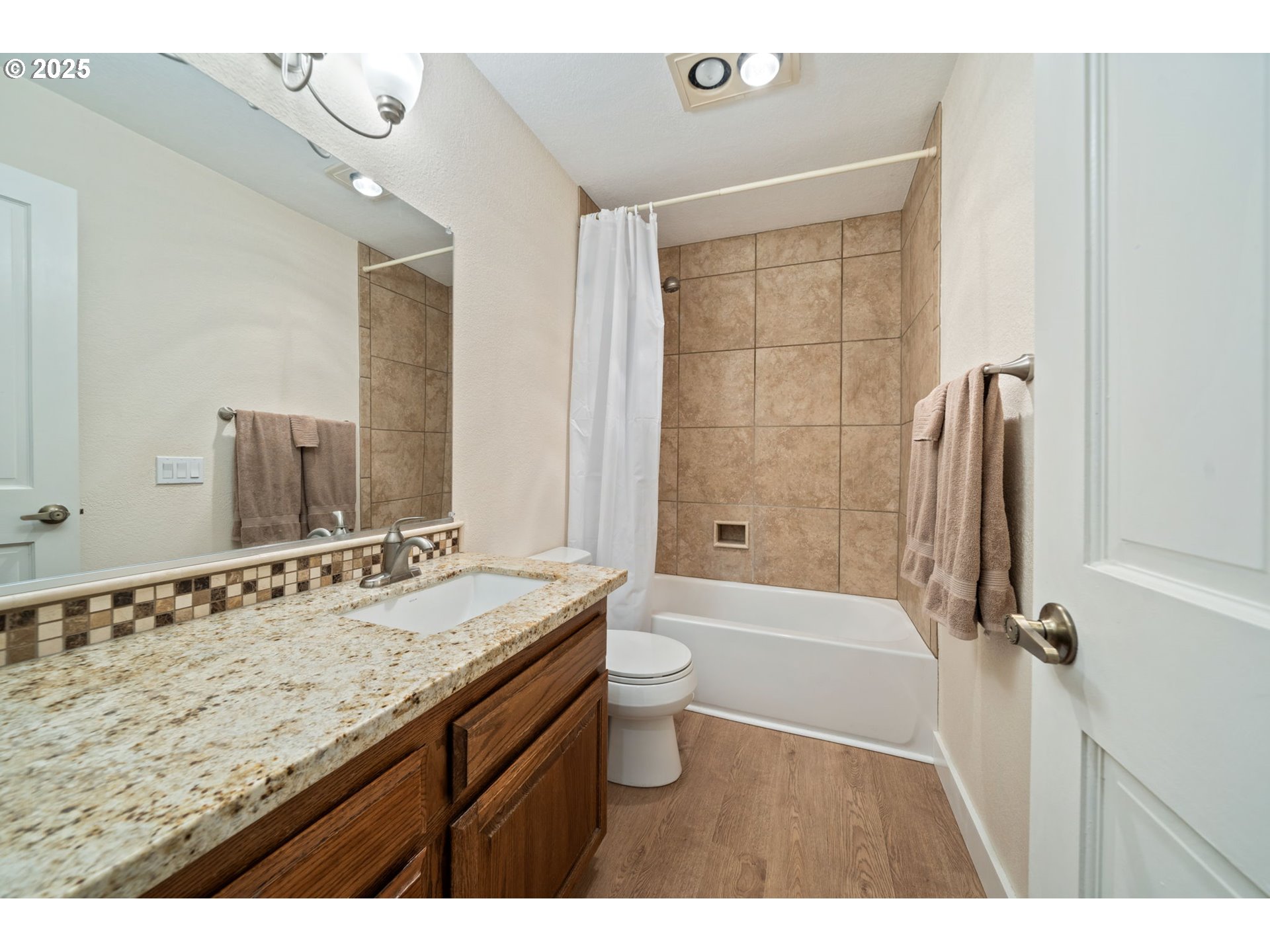 6827 Southwest Windemere Loop Portland, OR 97225 - Photo 23 of 48