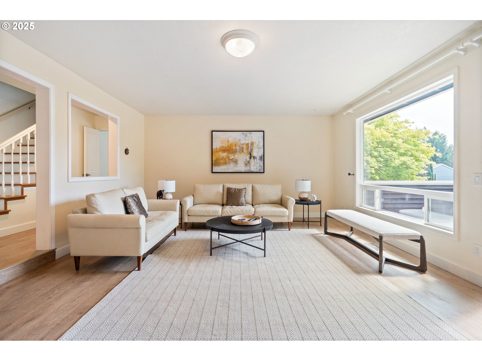 6827 Southwest Windemere Loop Portland, OR 97225 - Photo 9 of 48