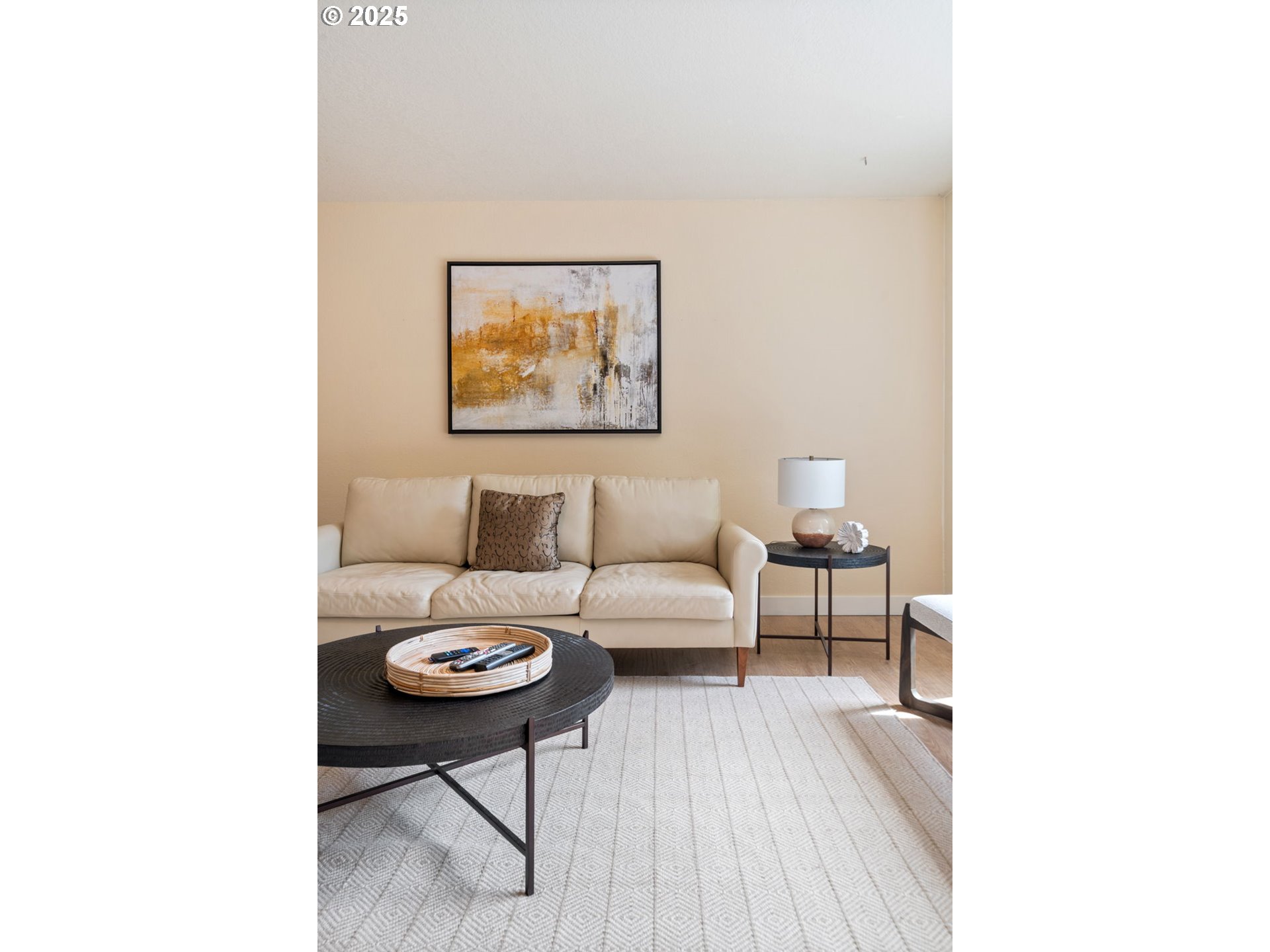 6827 Southwest Windemere Loop Portland, OR 97225 - Photo 10 of 48