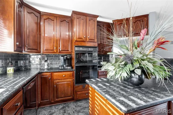 $625,000 | 2499 Stonegate Drive, Festus, MO 63028