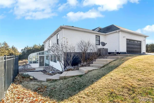 $625,000 | 2499 Stonegate Drive, Festus, MO 63028