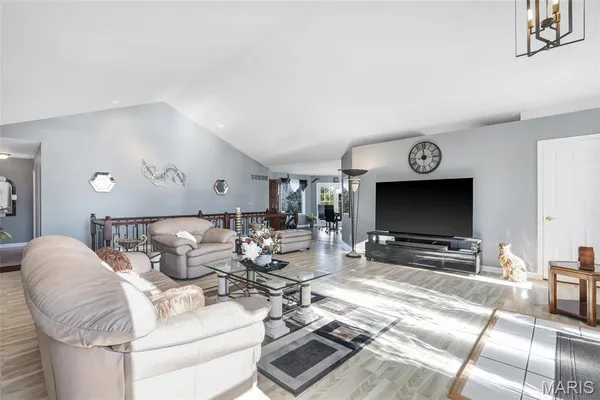 $625,000 | 2499 Stonegate Drive, Festus, MO 63028