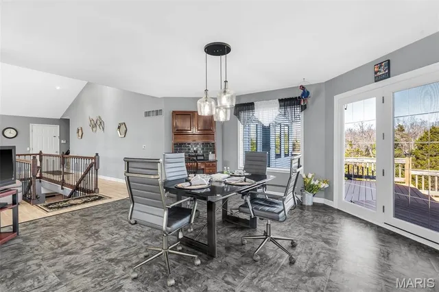 $749,900 | 2499 Stonegate Drive, Festus, MO 63028