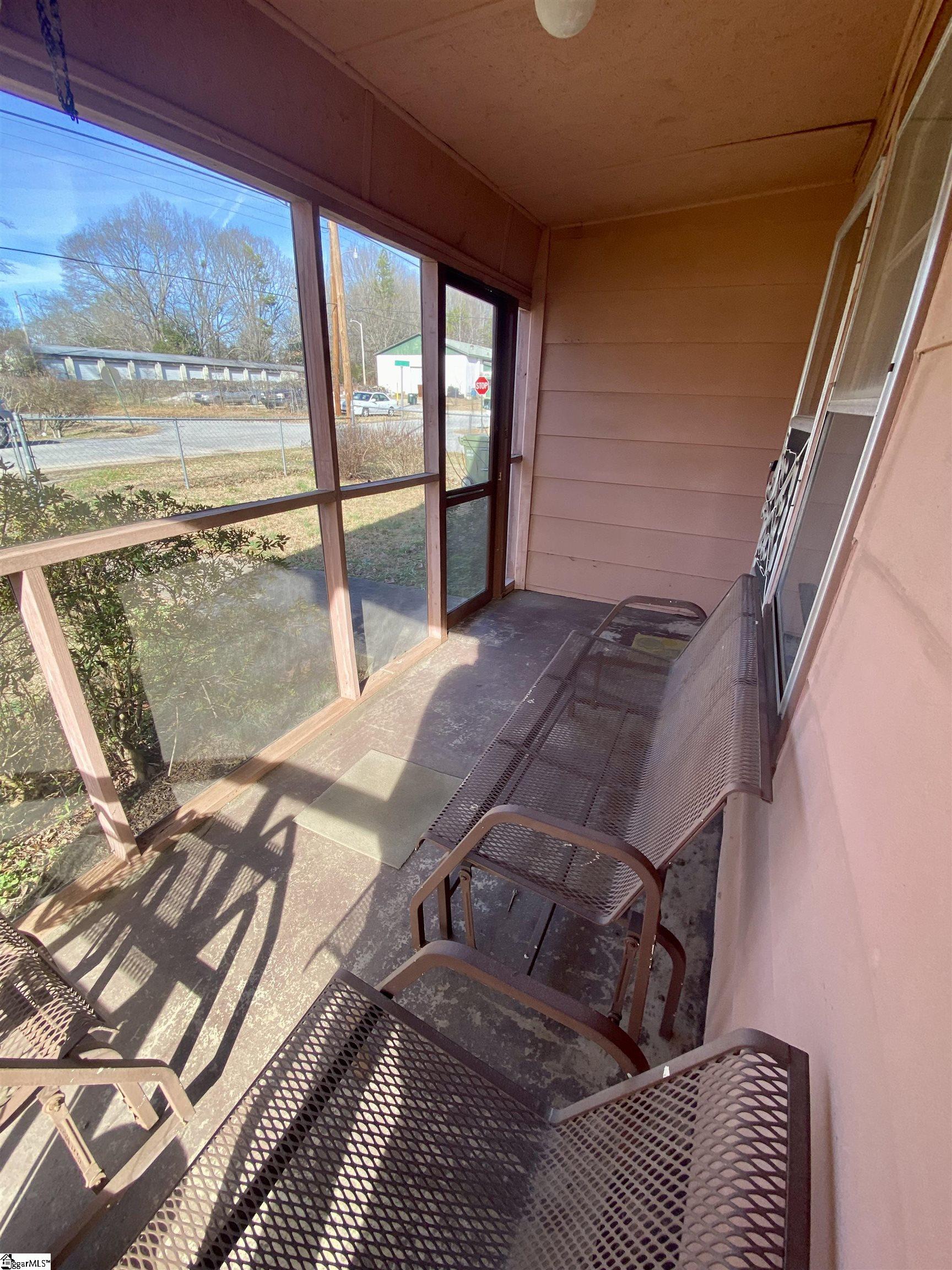 220 May Street Union, SC 29379 - Photo 8 of 28