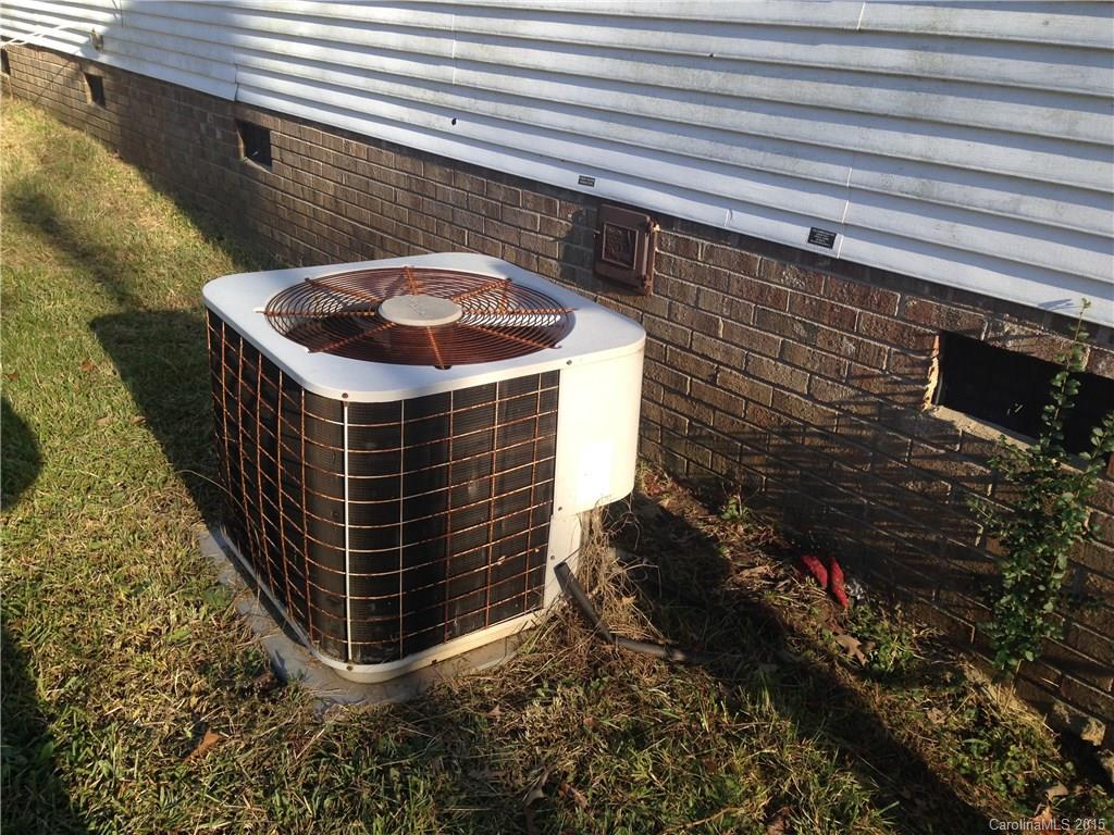 11100 Troutman Road Midland, NC 28107 - Photo 4 of 17 Gallery Image 4