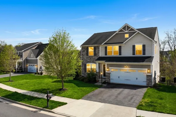 $669,500 | 107 Cabbage White Drive, White Post, VA 22663