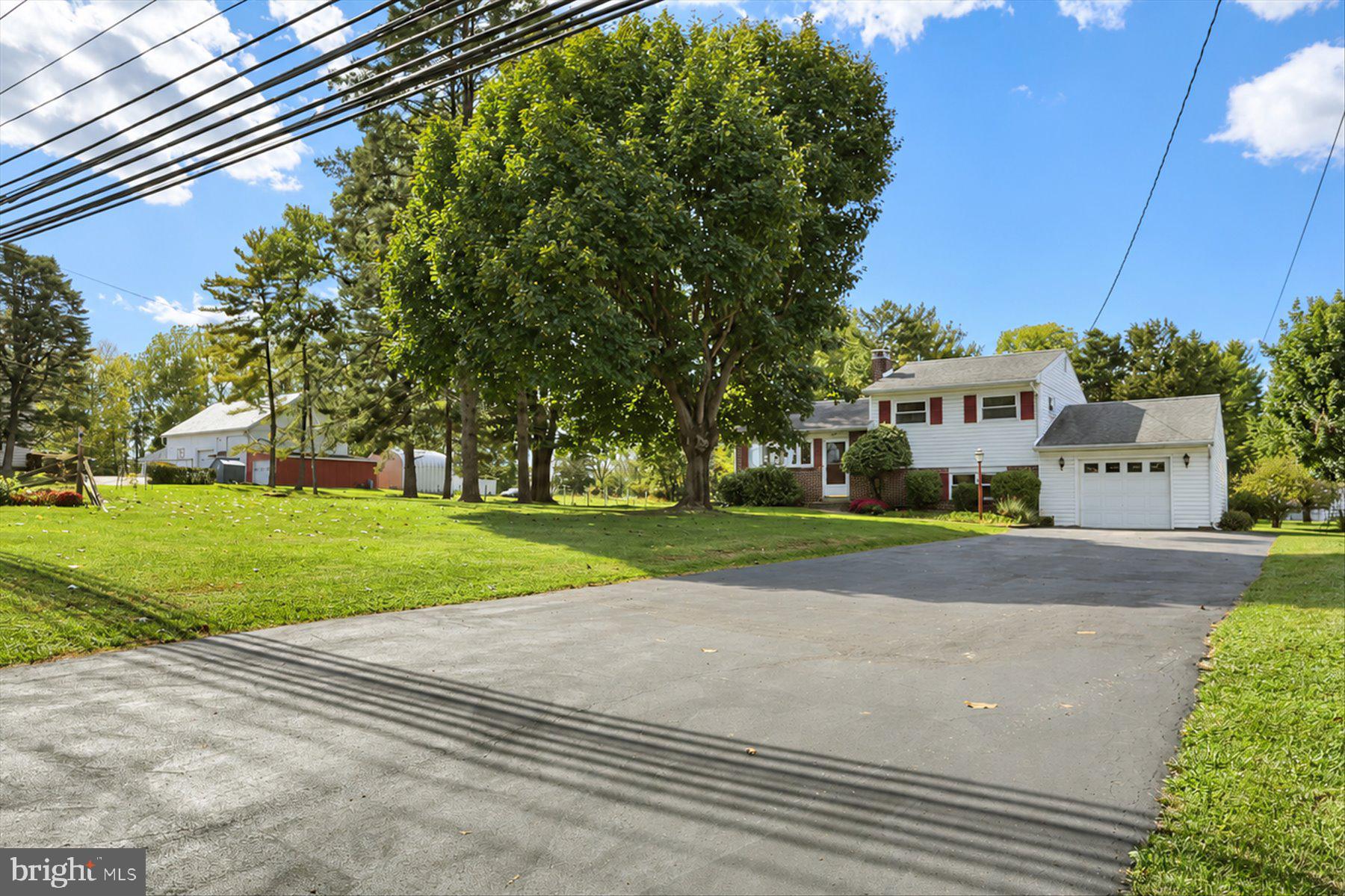7 Silver Spring Road Mechanicsburg, PA 17050 - Photo 3 of 34 Gallery Image 3