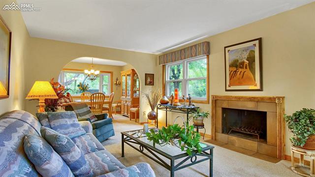 3007 Springdowns Place Colorado Springs, CO 80906 - Photo 4 of 36 Gallery Image 4