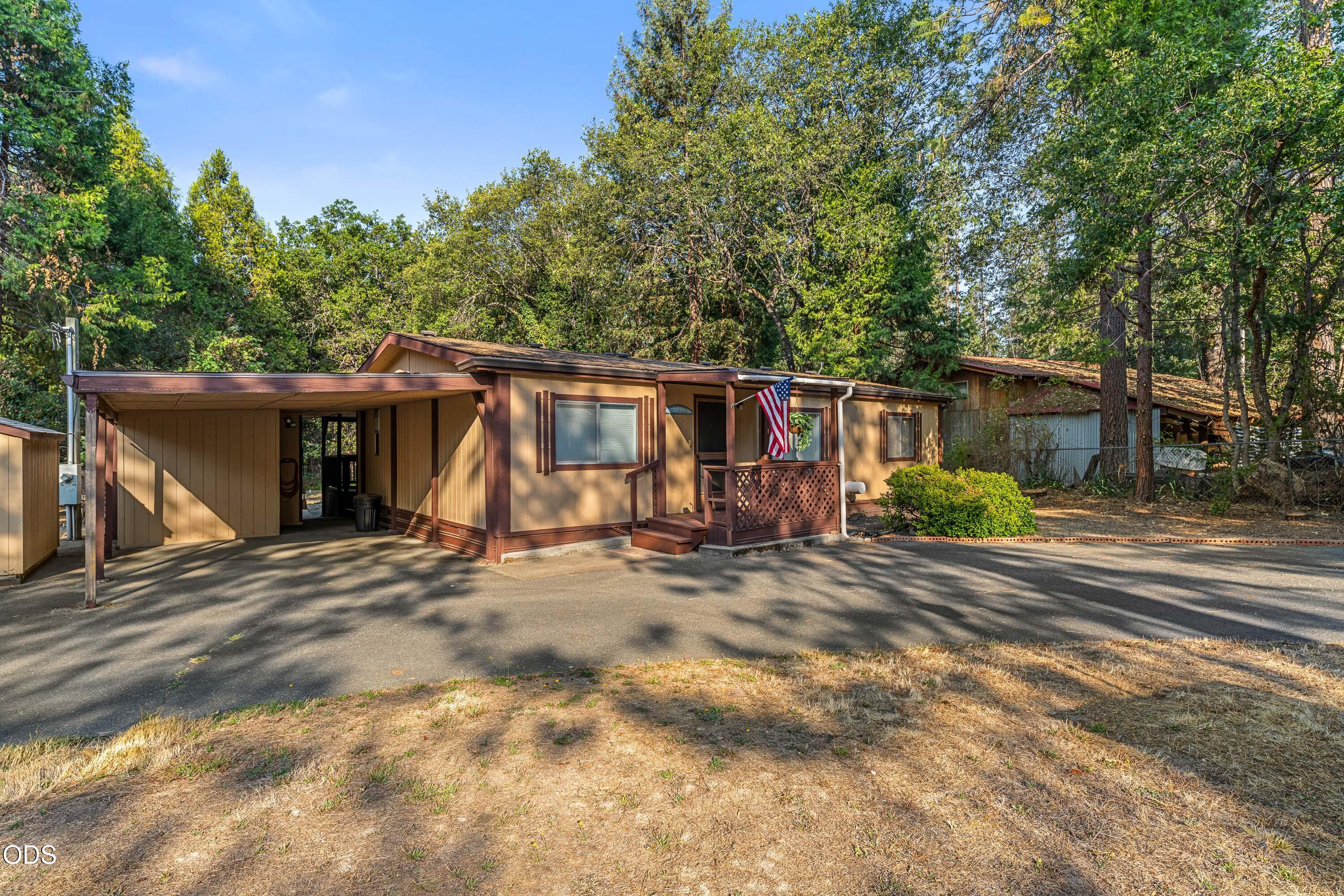 415 Whiteridge Road Grants Pass, OR 97527 - Photo 21 of 30 Gallery Image 21