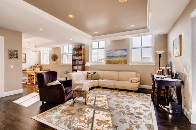 $360,000 | 1041 Ridge Road, Unit 514, Wilmette, IL 60091