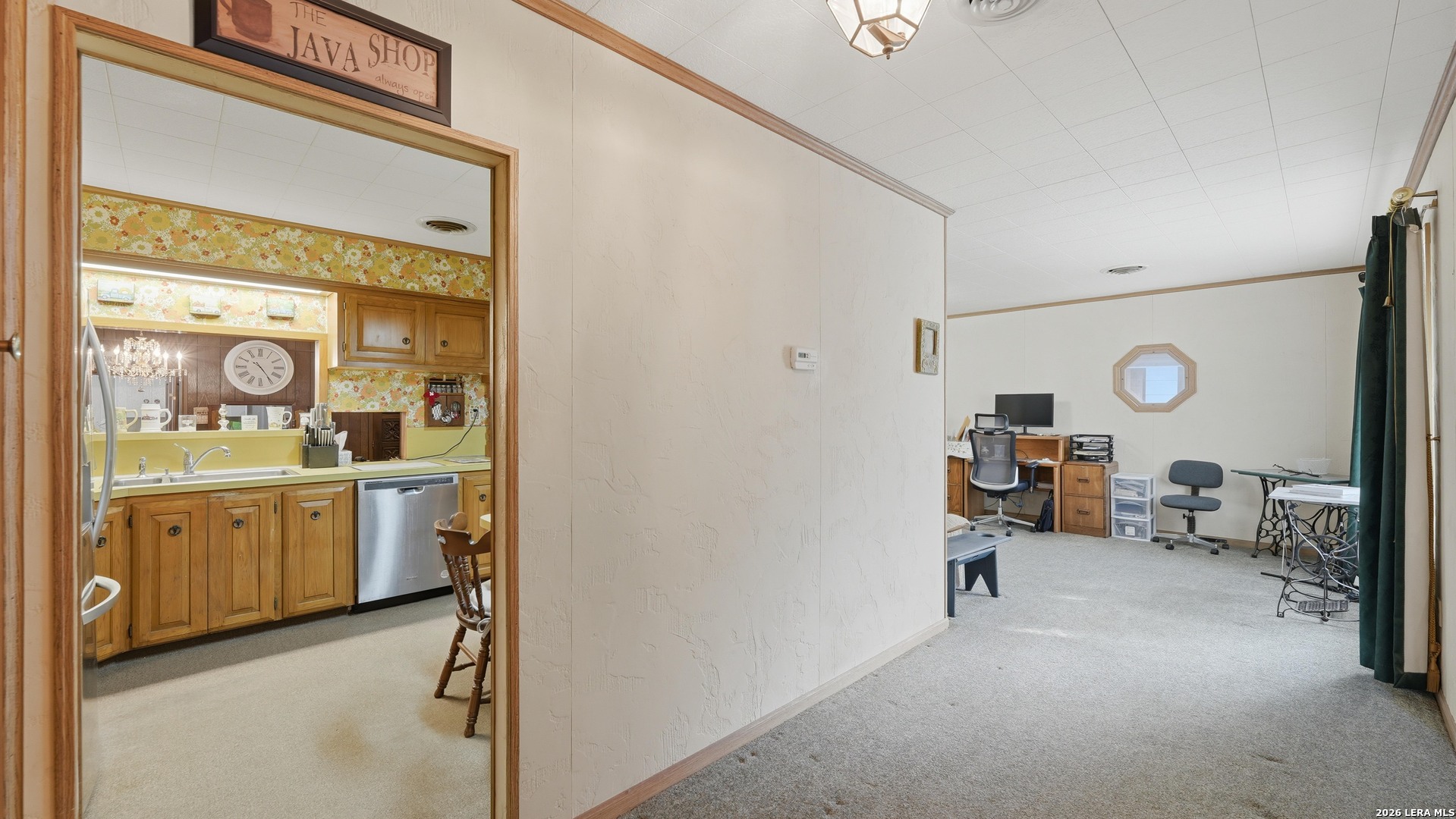 2246 Gruene Road New Braunfels, TX 78130 - Photo 5 of 40 Gallery Image 5