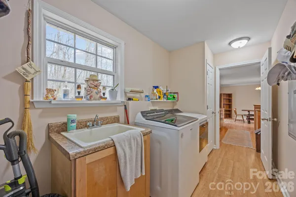 $475,000 | 400 Honey Locust Trail, Whittier, NC 28789