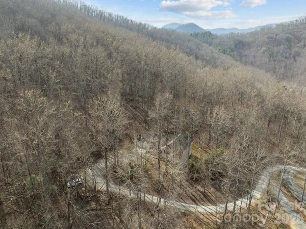 $475,000 | 400 Honey Locust Trail, Whittier, NC 28789