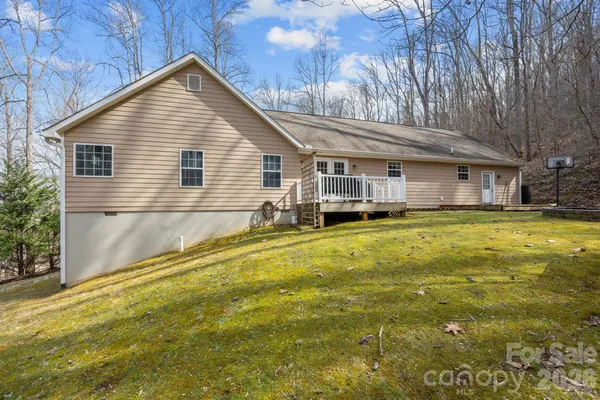 $475,000 | 400 Honey Locust Trail, Whittier, NC 28789