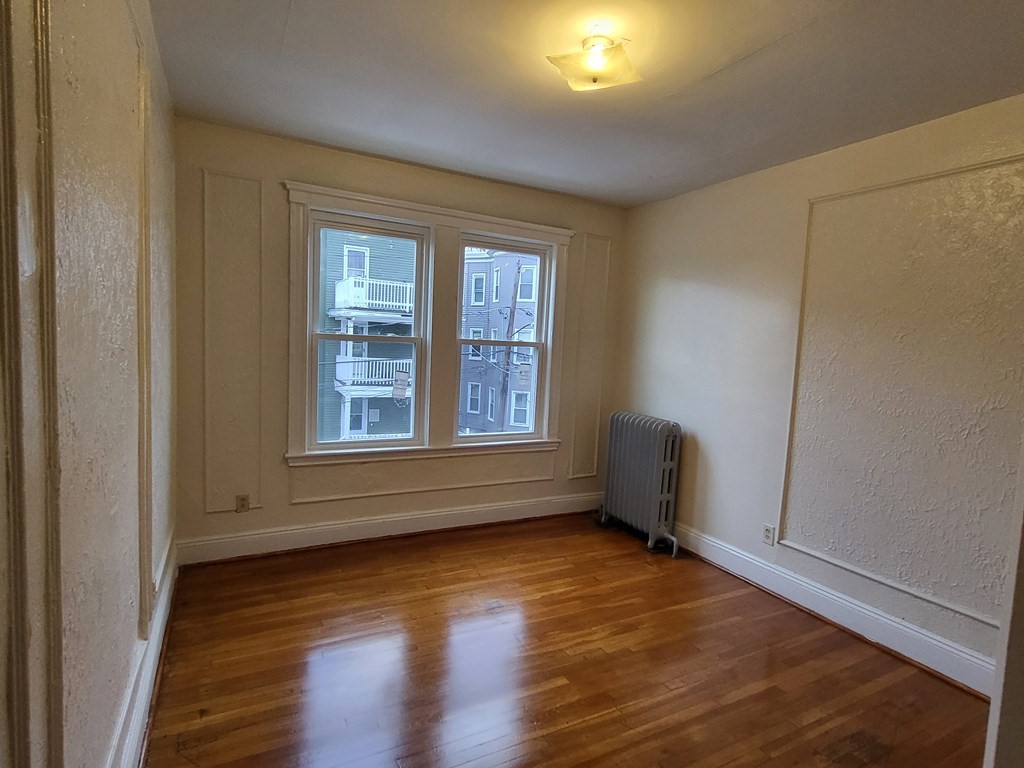 19 Mora Street, Unit 4 Boston, MA 02124 - Photo 3 of 20