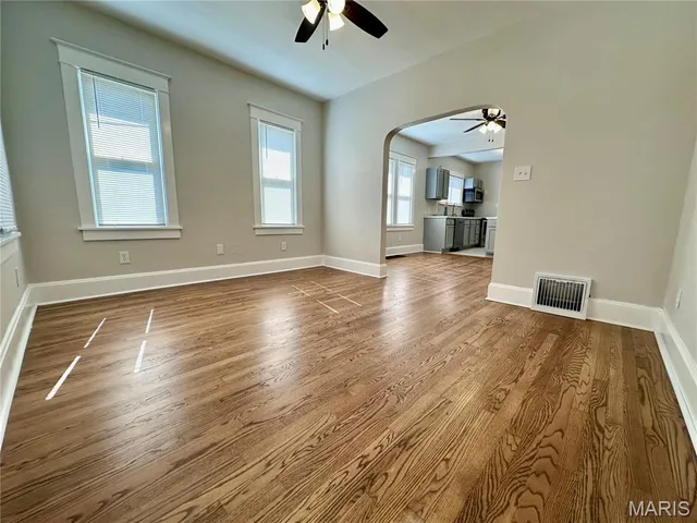 $165,000 | 75 East Elm Street, Alton, IL 62002