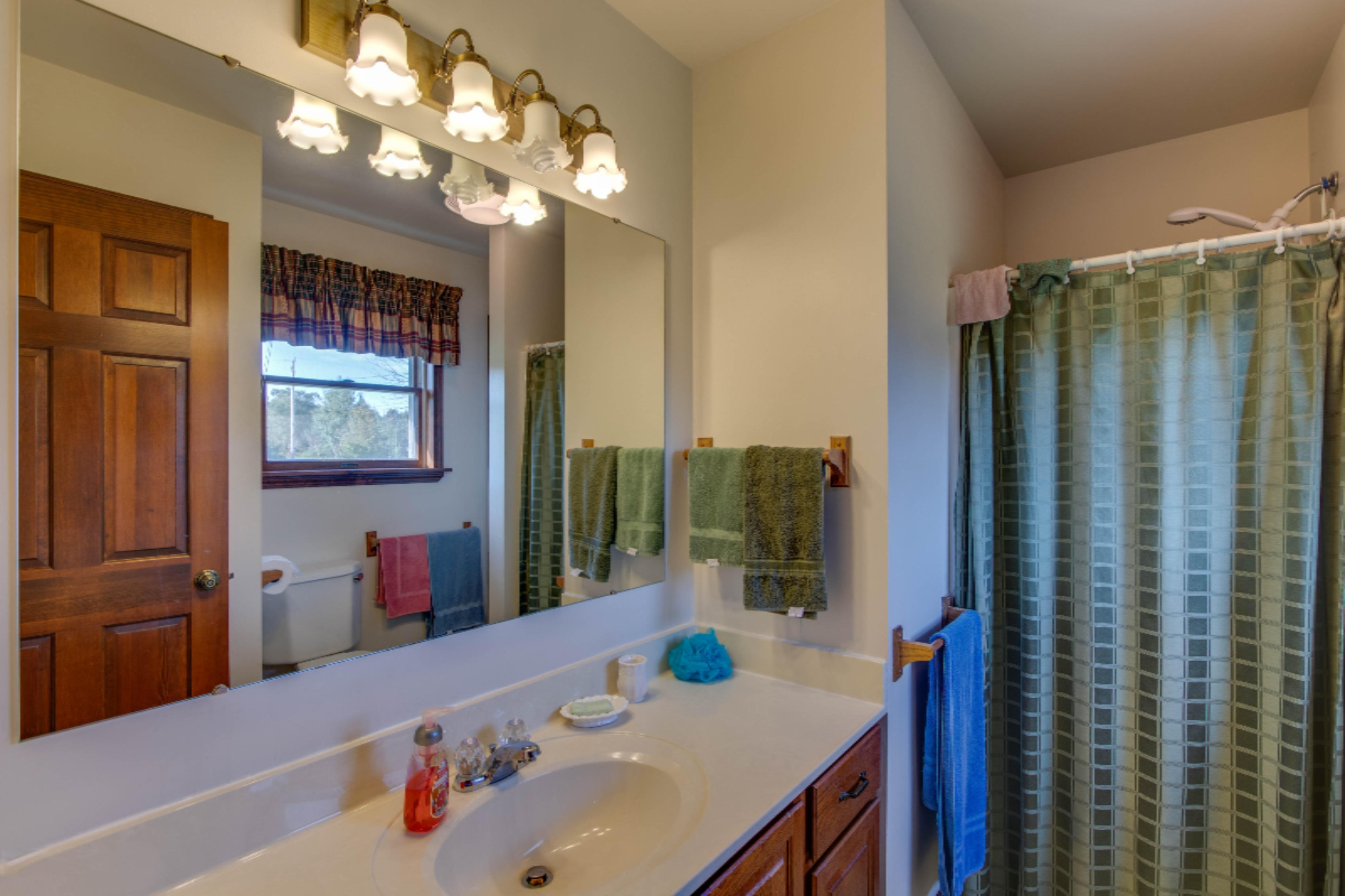4099 South Brooks Road Muskegon, MI 49444 - Photo 23 of 44 IMG_6715Blended