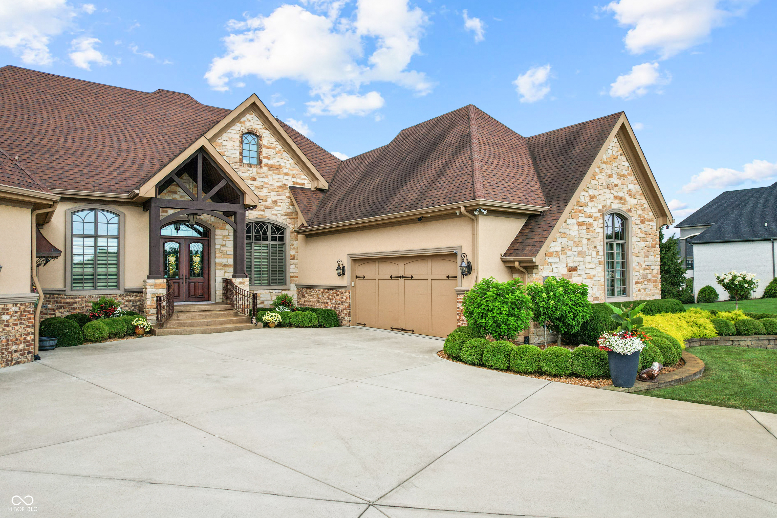 3075 Hurricane Road Franklin, IN 46131 - Photo 8 of 98