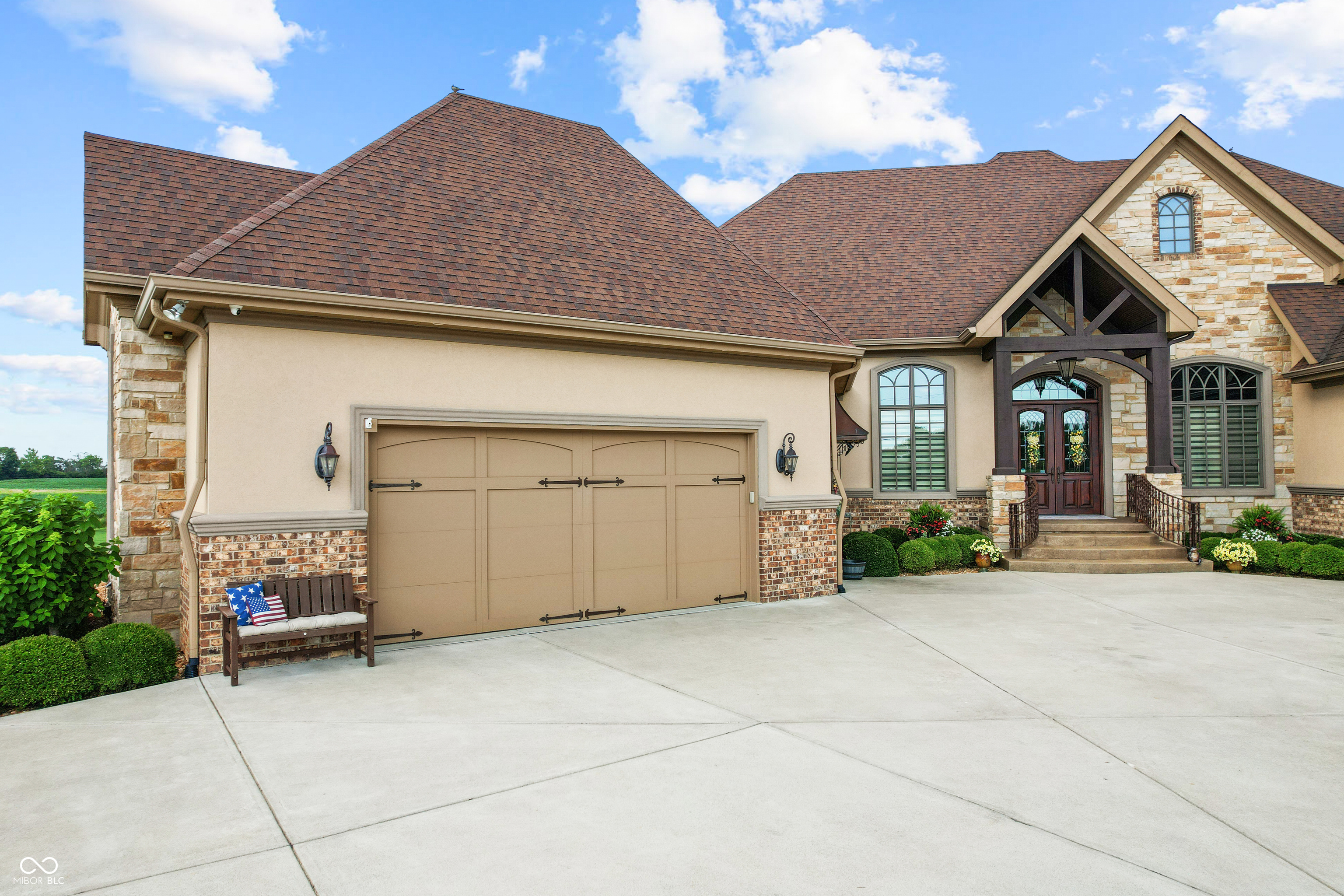 3075 Hurricane Road Franklin, IN 46131 - Photo 9 of 98