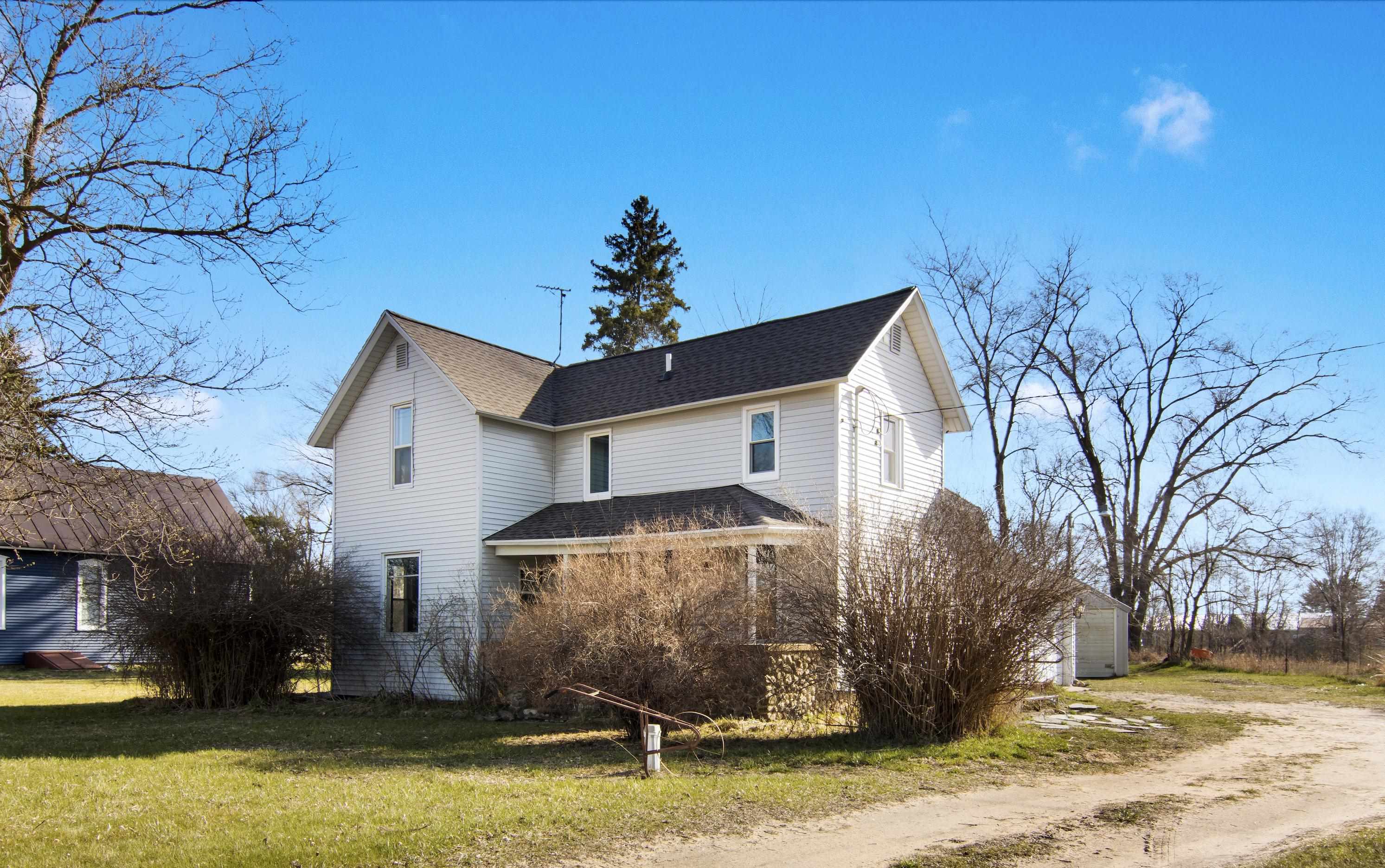 6034 Bates Road Williamsburg, MI 49690 - Photo 1 of 52 Gallery Image 1