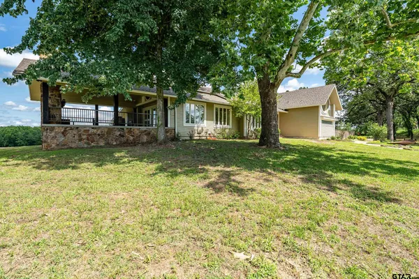 $1,149,000 | 17823 County Road 132, Flint, TX 75762
