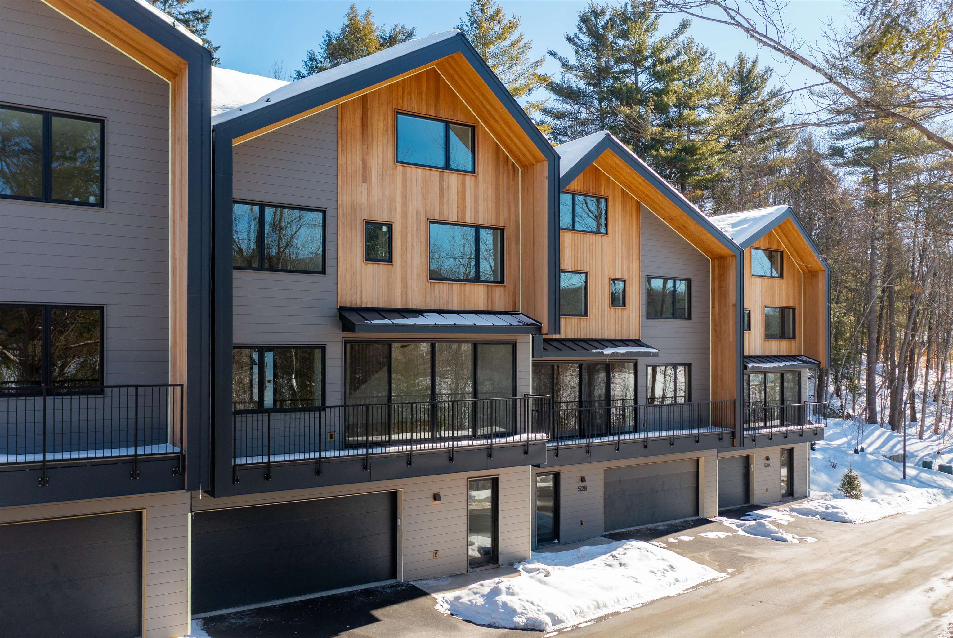 64 A Slate Hill Road, Unit 7 Stowe, VT 05672 - Photo 2 of 8