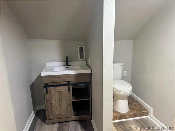 $164,500 | 203 West Magnolia Street, Versailles, MO 65084