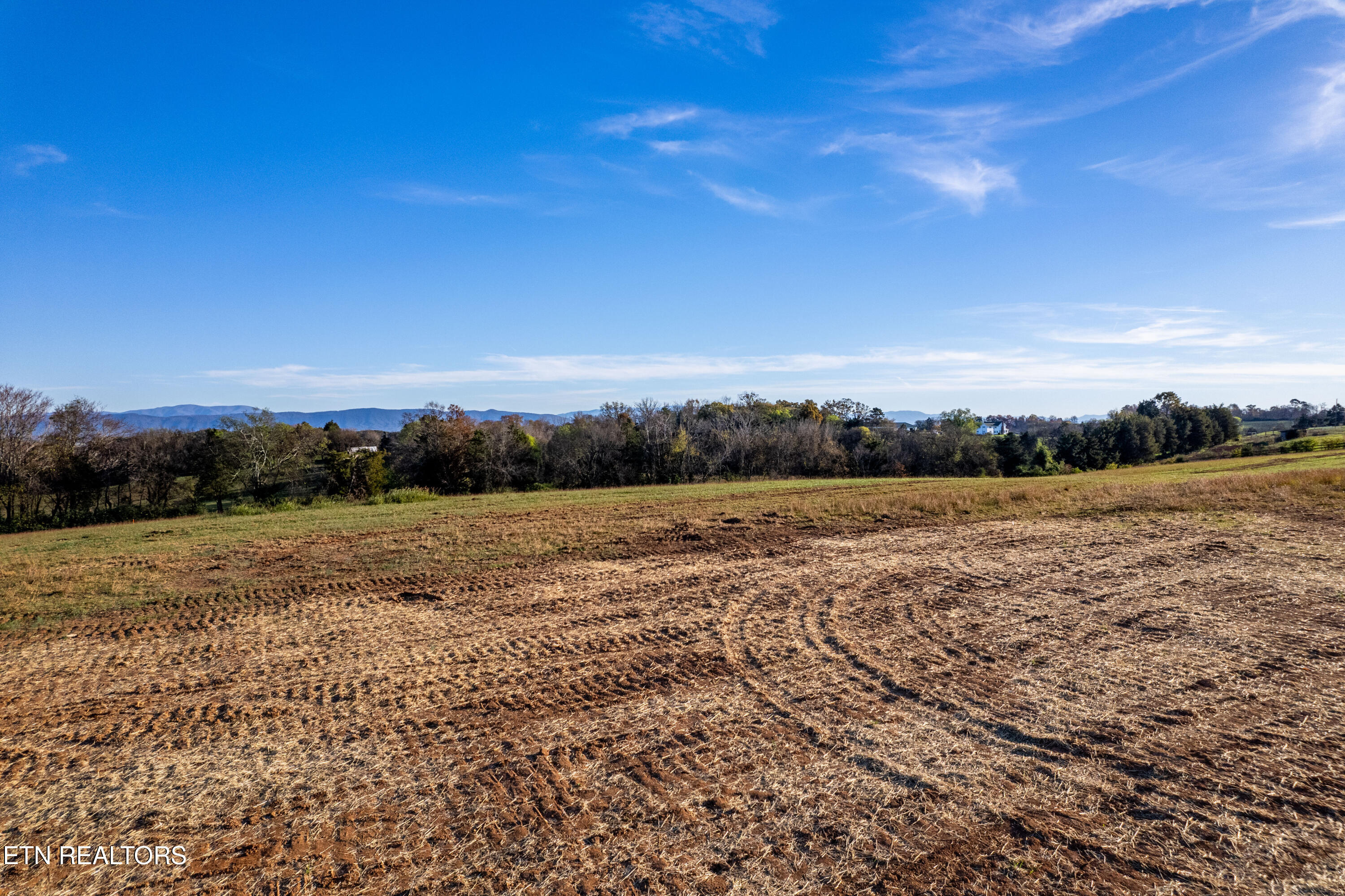 359 Meadow Road West Greenback, TN 37742 - Photo 3 of 5 lotsx17MeadowRd-11