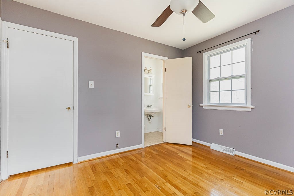 12200 Spring Run Road Chesterfield, VA 23832 - Photo 8 of 20 a view of an empty room with a window