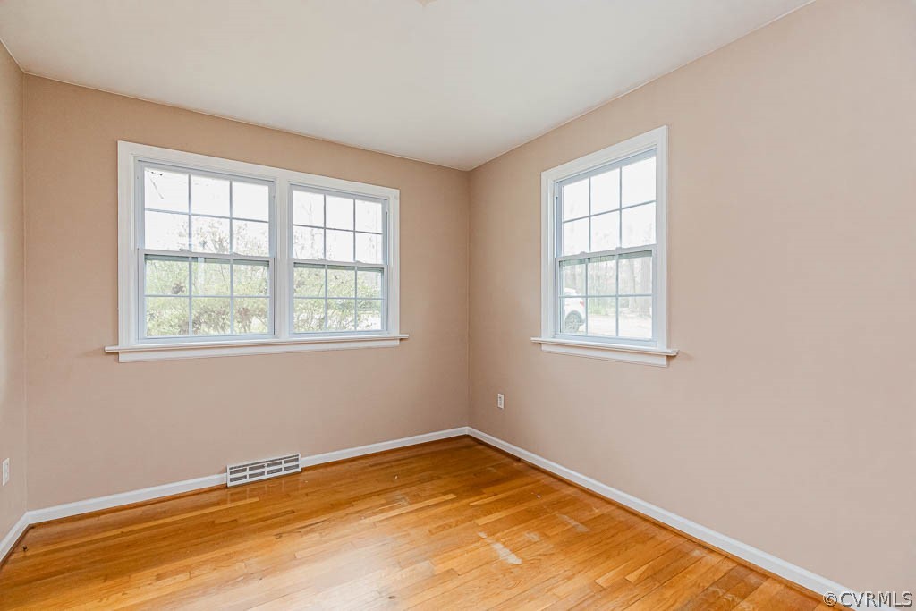 12200 Spring Run Road Chesterfield, VA 23832 - Photo 10 of 20 a view of empty room with window