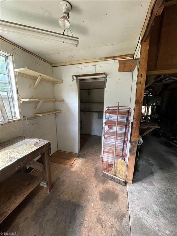1041 Brooks Road Reidsville, NC 27320 - Photo 38 of 46 Gallery Image 38