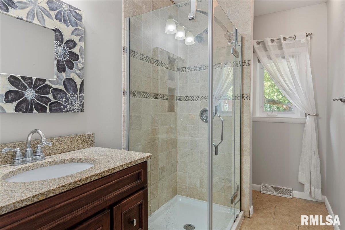 2929 Cider Mill Lane Springfield, IL 62702 - Photo 20 of 49