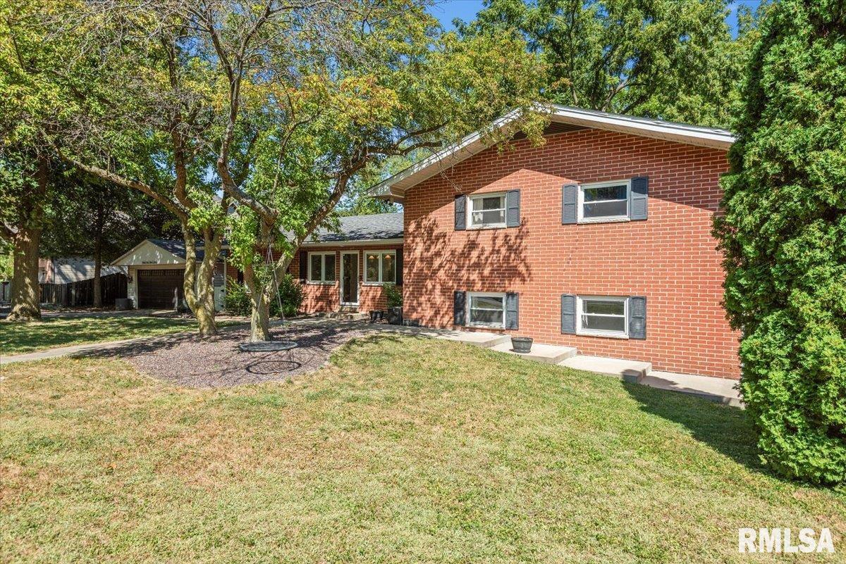 2929 Cider Mill Lane Springfield, IL 62702 - Photo 3 of 49