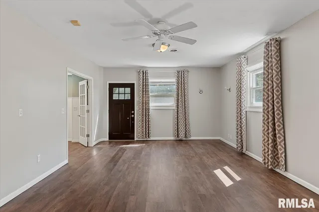 $320,000 | 2929 Cider Mill Lane, Springfield, IL 62702