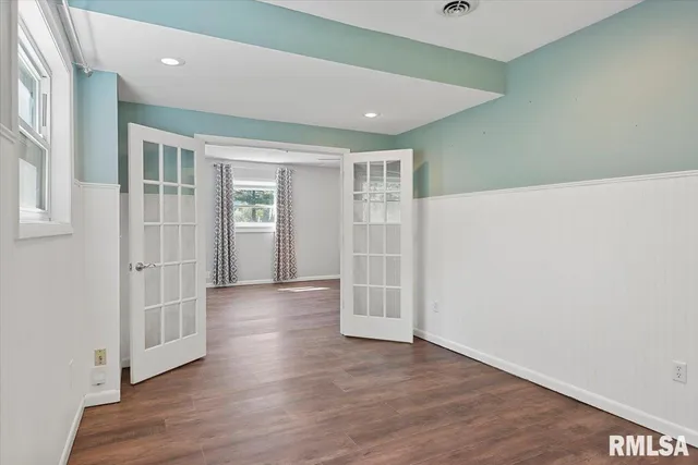 $320,000 | 2929 Cider Mill Lane, Springfield, IL 62702