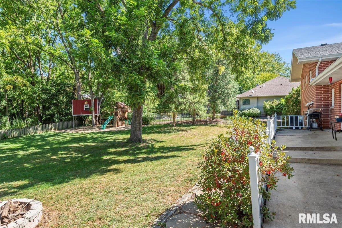 2929 Cider Mill Lane Springfield, IL 62702 - Photo 44 of 49