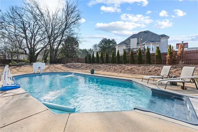 $650,000 | 4 Bristol Court, Cartersville, GA 30120