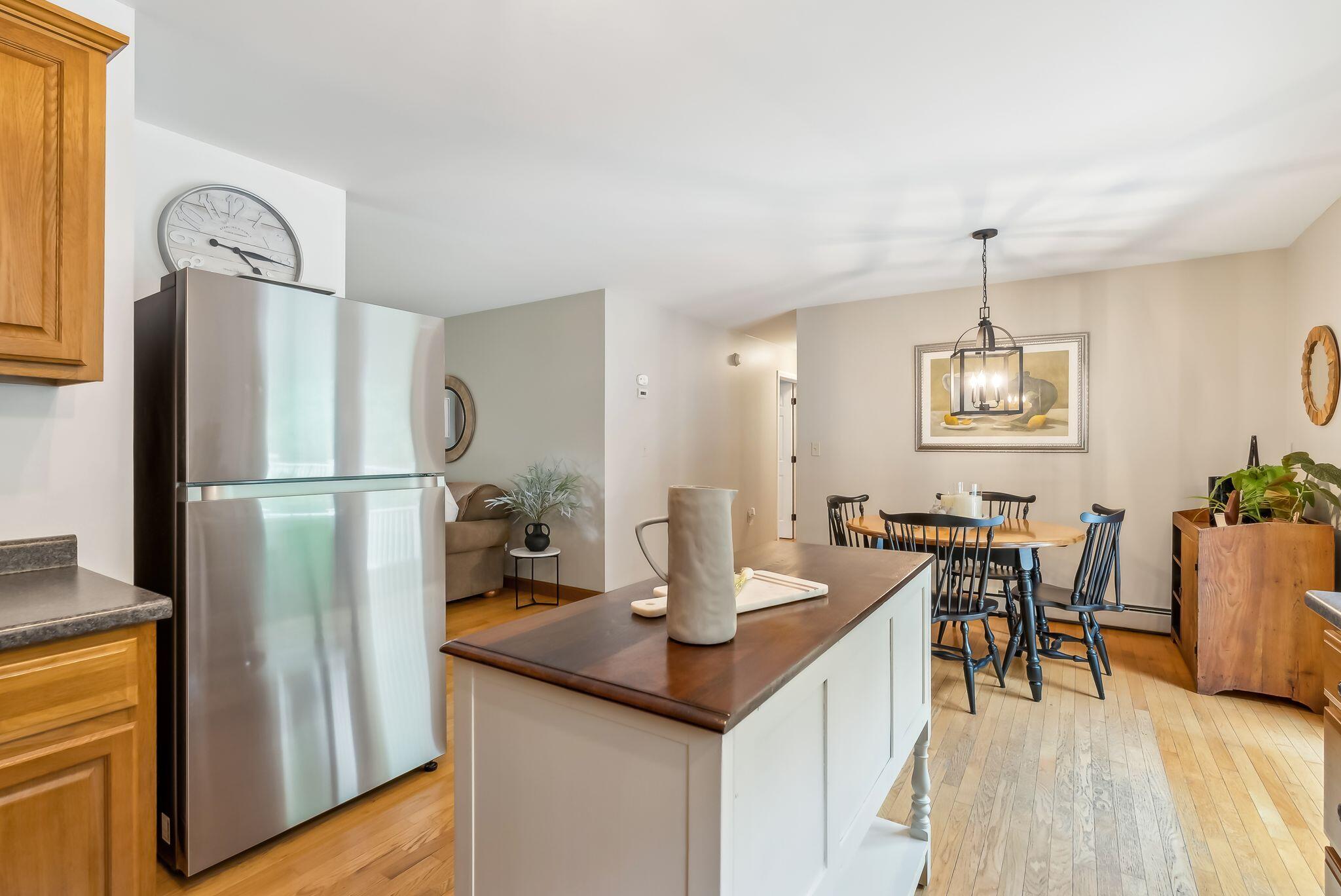 21 Eastview Road Mechanic Falls, ME 04256 - Photo 8 of 40 Kitchen