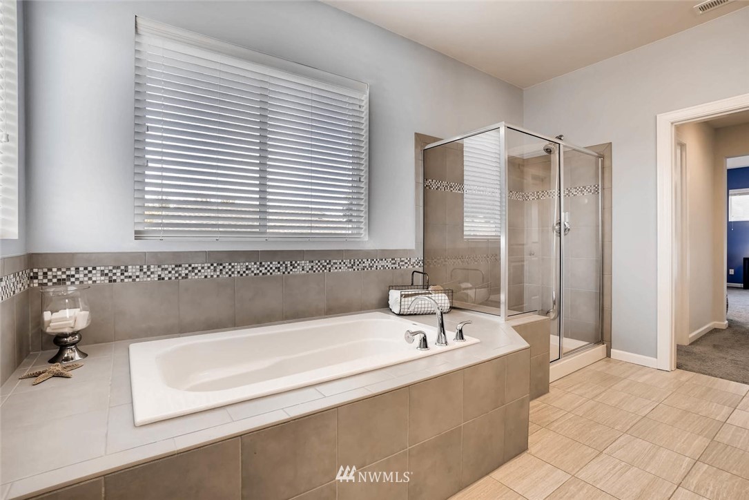 3608 198th Street Southeast Bothell, WA 98012 - Photo 15 of 24