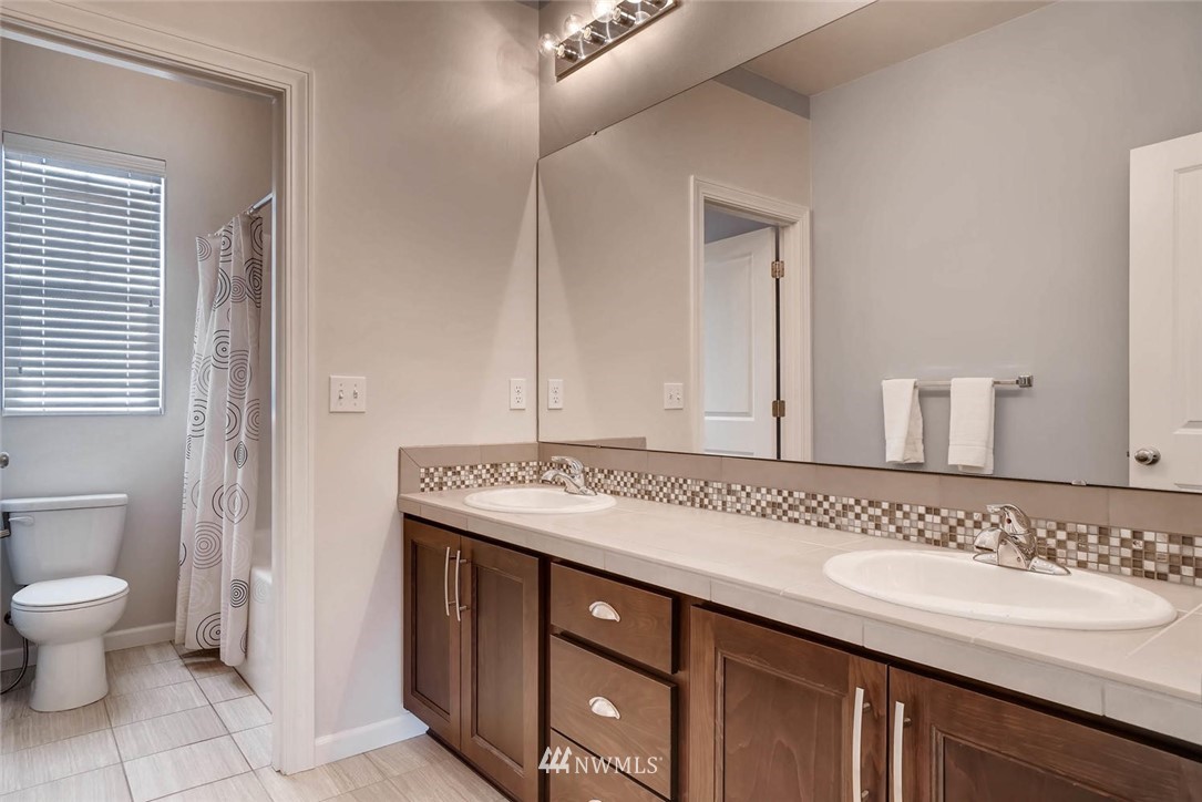 3608 198th Street Southeast Bothell, WA 98012 - Photo 17 of 24