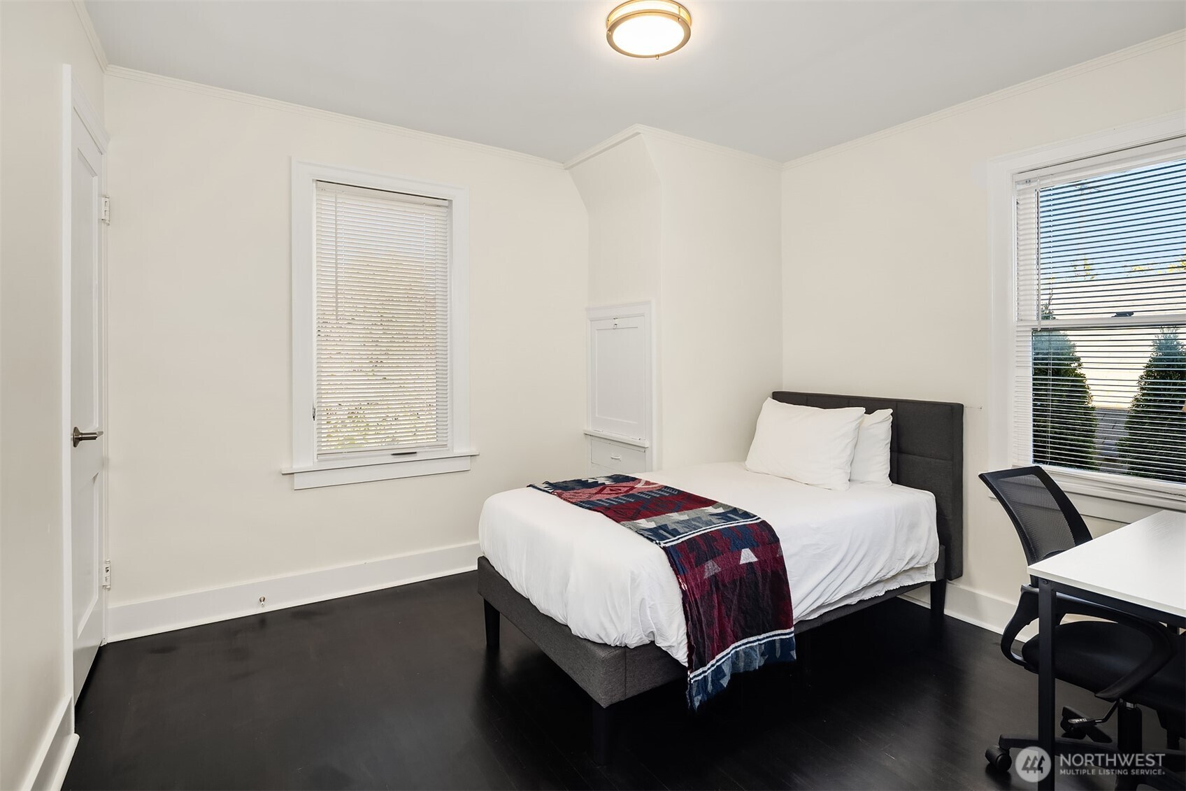 250 Northeast 50th Street Seattle, WA 98105 - Photo 29 of 40