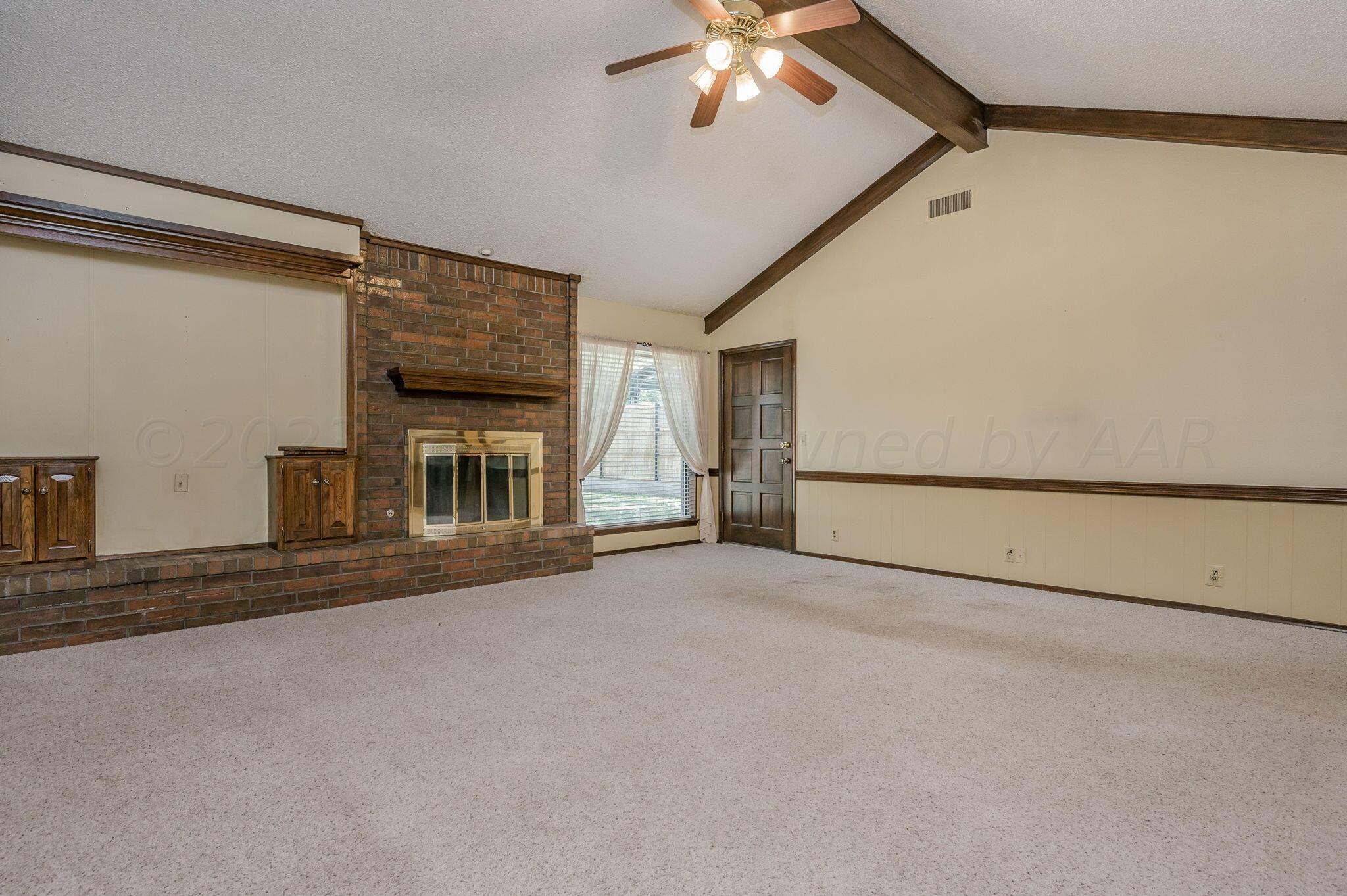 Living Room-3