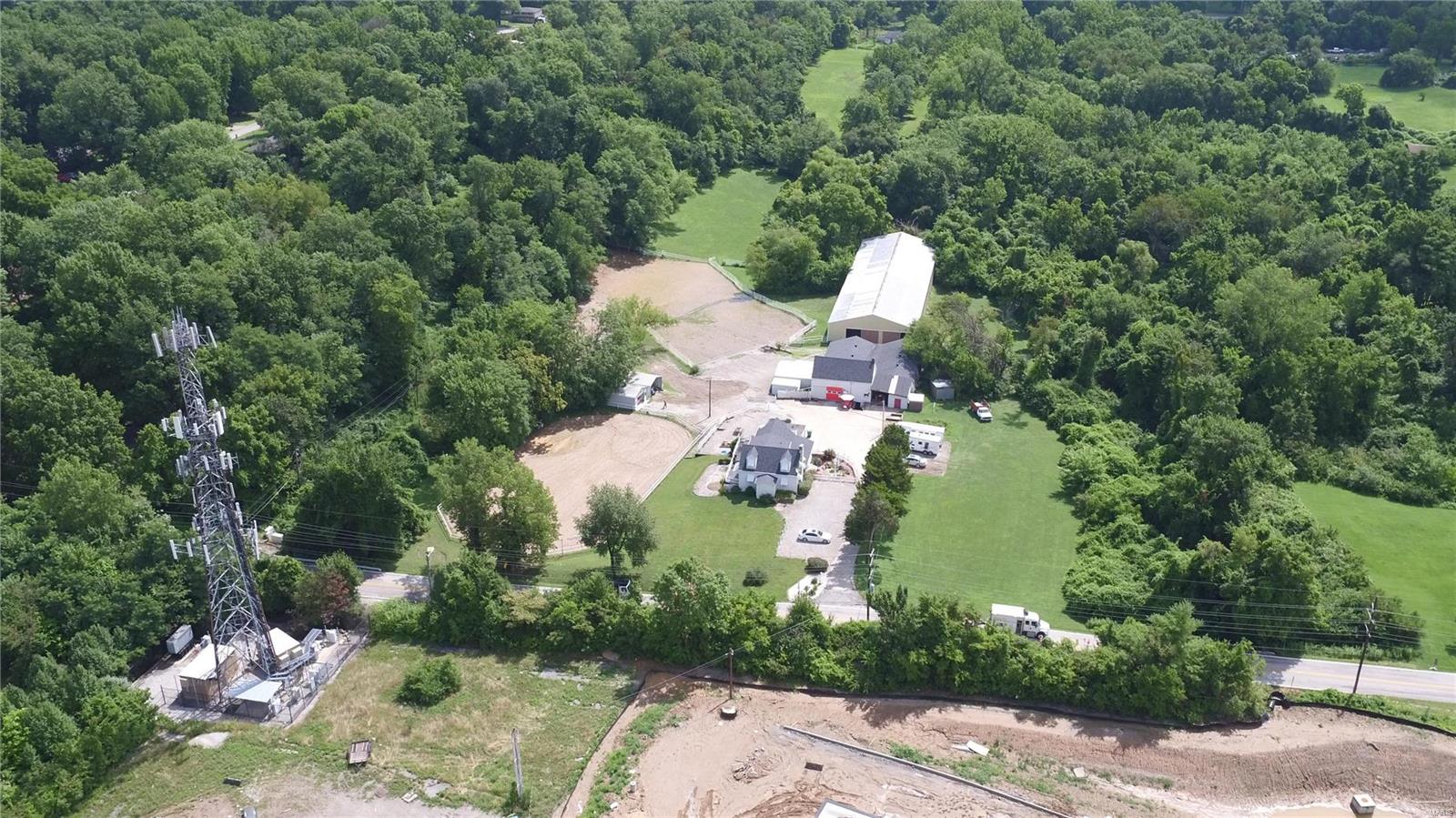 12154 Poggemoeller Road St. Louis, MO 63138 - Photo 13 of 27