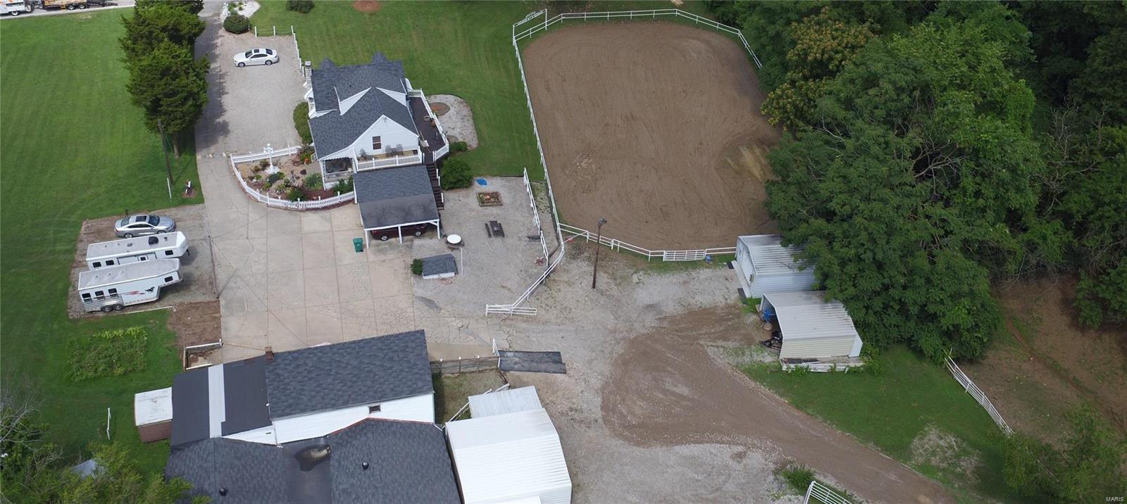 12154 Poggemoeller Road St. Louis, MO 63138 - Photo 18 of 27