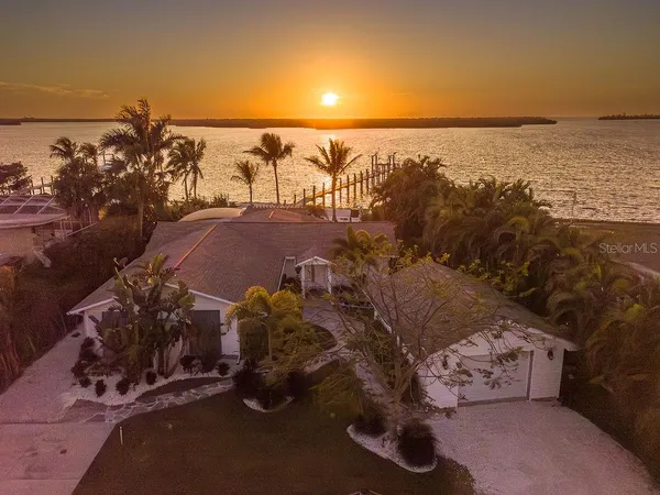$1,799,990 | 3 Michiana Place, Terra Ceia, FL 34250