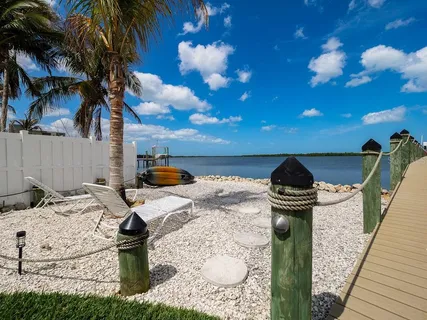 $1,799,990 | 3 Michiana Place, Terra Ceia, FL 34250