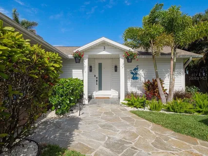 $1,799,990 | 3 Michiana Place, Terra Ceia, FL 34250