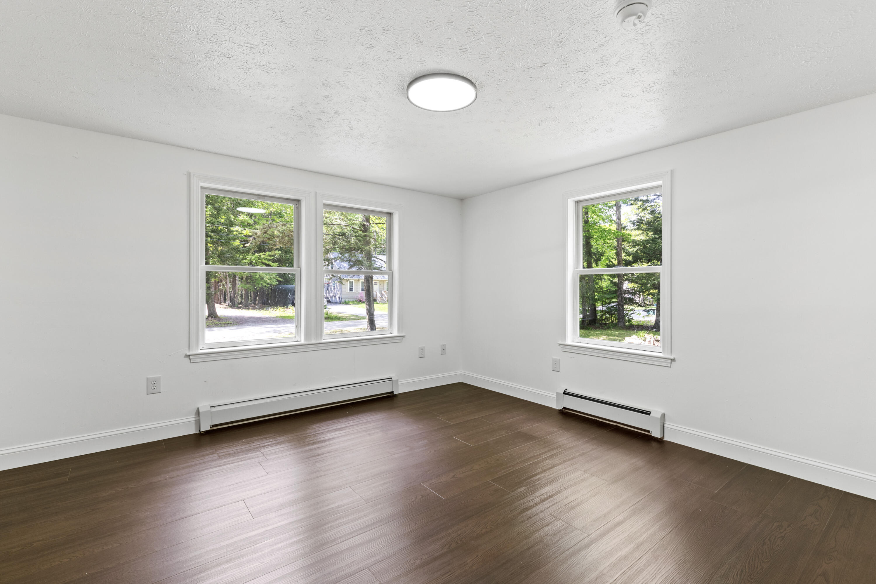 125 Northland Road Waterboro, ME 04061 - Photo 4 of 29 125 Northland Waterboro_008