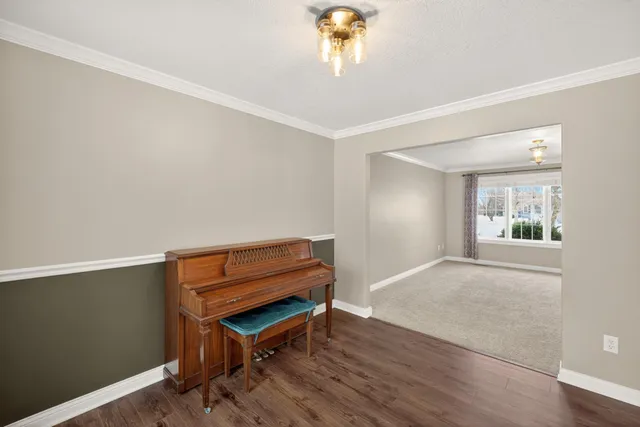 $369,900 | 420 5th Street Northeast, Plainview, MN 55964