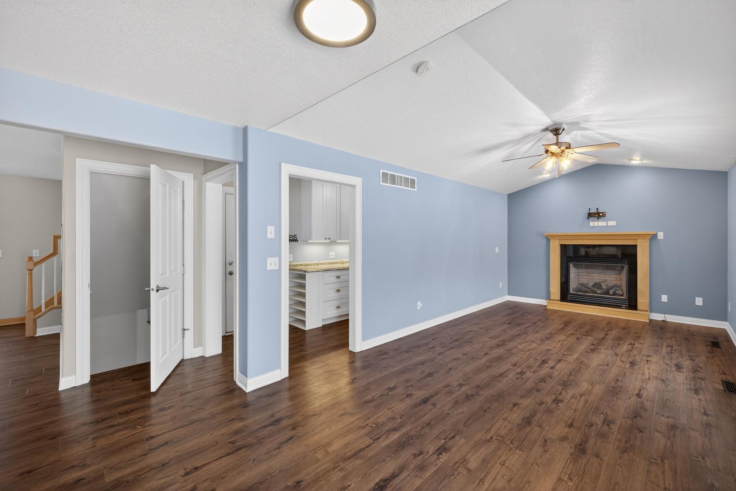 420 5th Street Northeast Plainview, MN 55964 - Photo 25 of 54